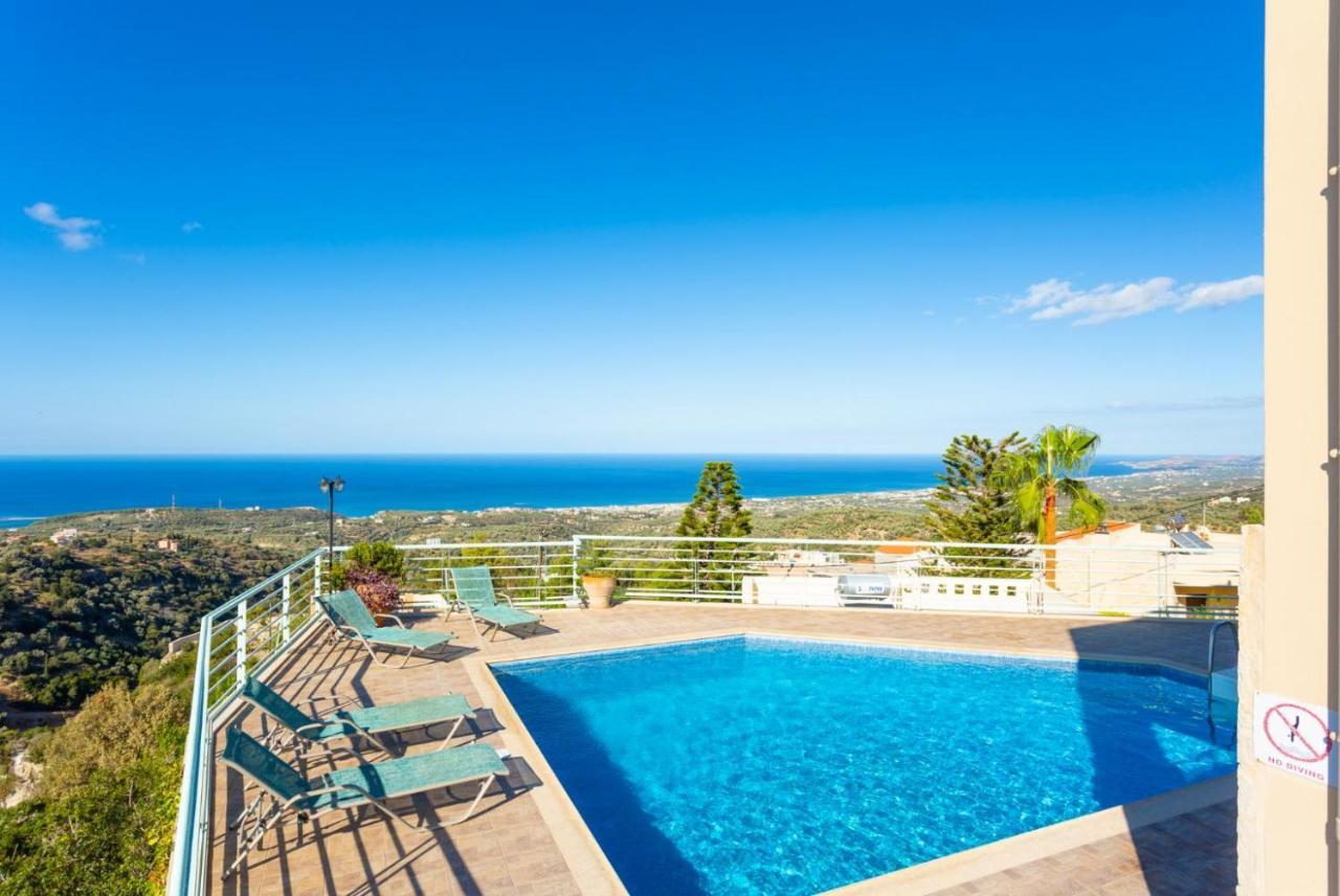 Villa Selini Roussospítion Екстериор снимка